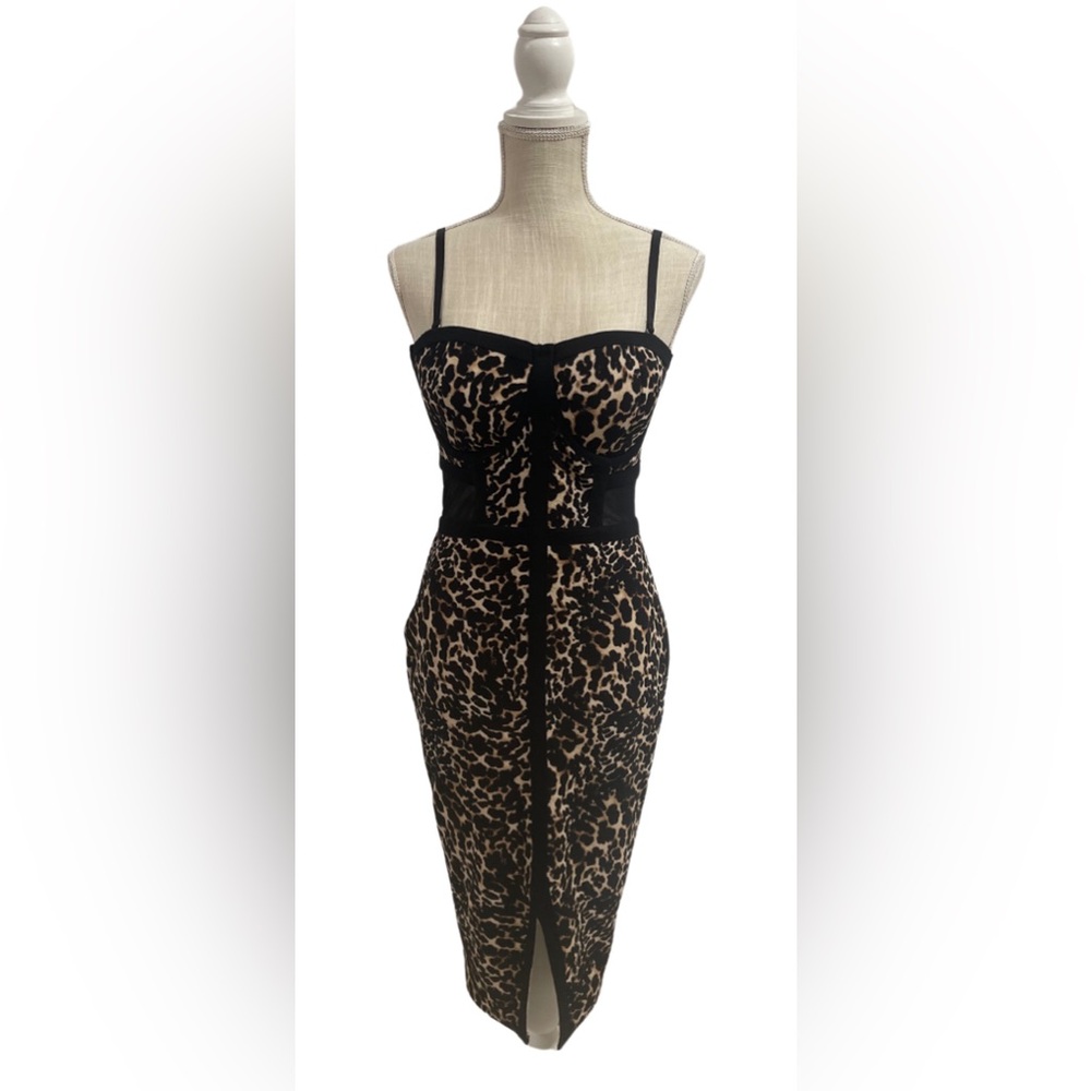 Material Girl leopard print dress Size (L)